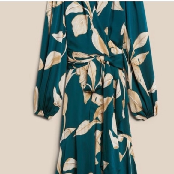 SEEKING Banana Republic Long Sleeve Maxi Wrap Dress XXL (NOT FOR SALE) - Picture 3 of 7